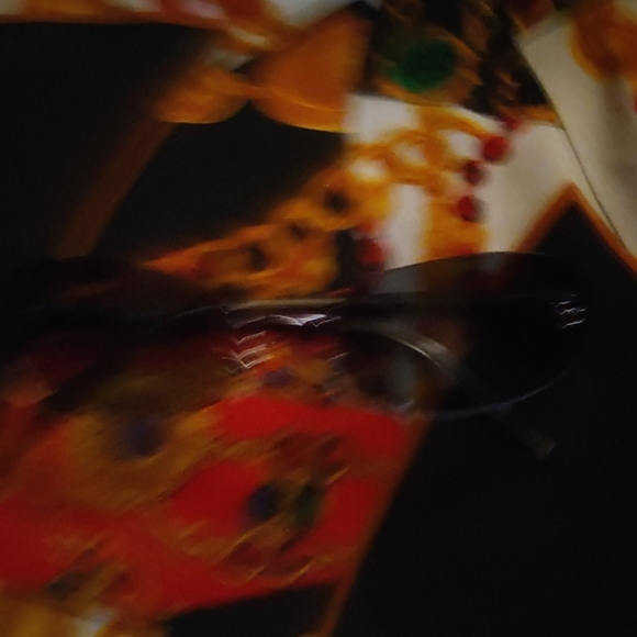 CHANEL (4067 c.222/8F) Sunglasses - Picture 7 of 8